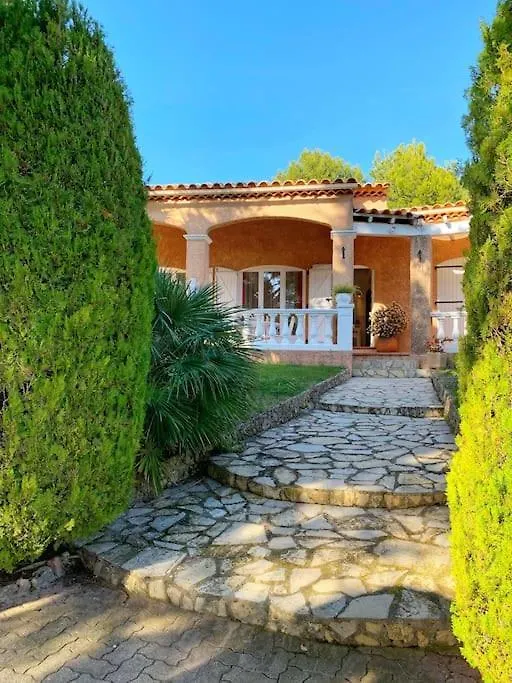 Villa Au Calme A Sanary, Climatisee, Avec Piscine Sanary-sur-Mer