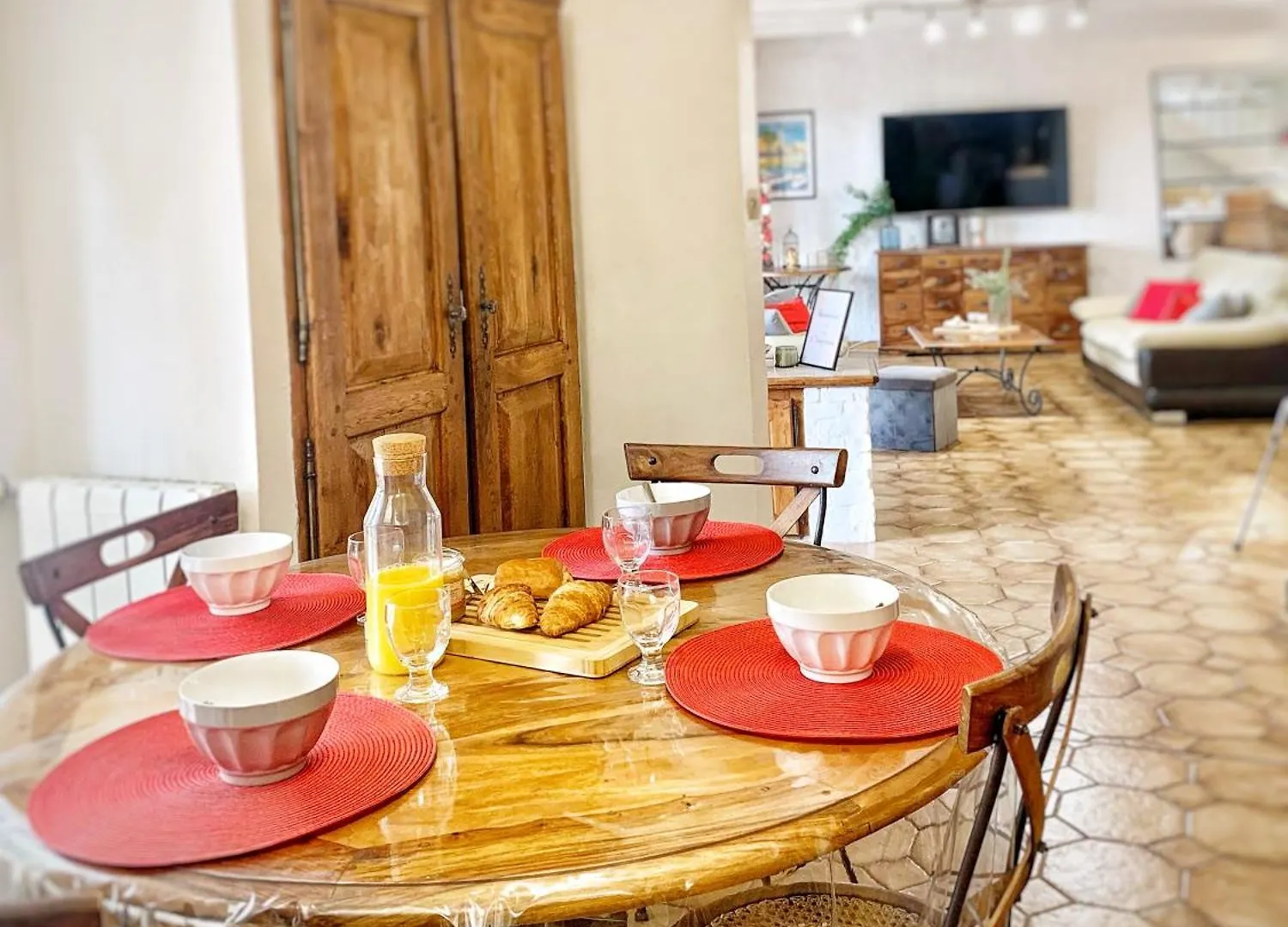 Villa Au Calme A Sanary, Climatisee, Avec Piscine 0*, Sanary-sur-Mer