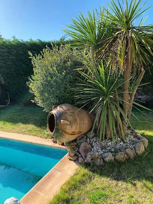 Villa Au Calme A Sanary, Climatisee, Avec Piscine  Sanary-sur-Mer